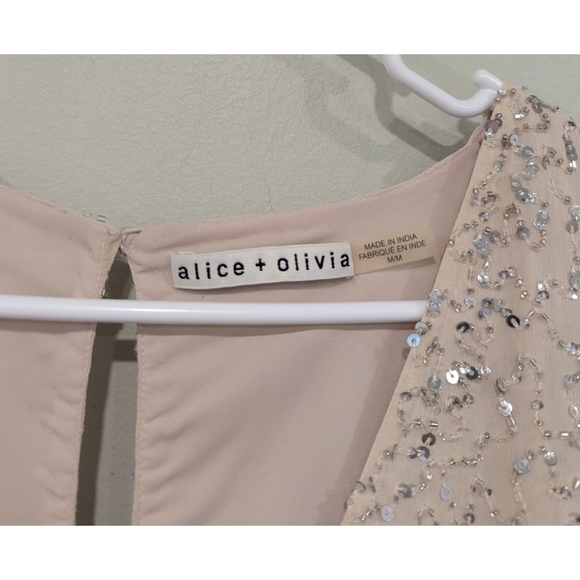 Alice + Olivia Cream Sequin V-neck Keyhole Back Dress Size Medium - Picture 3 of 7